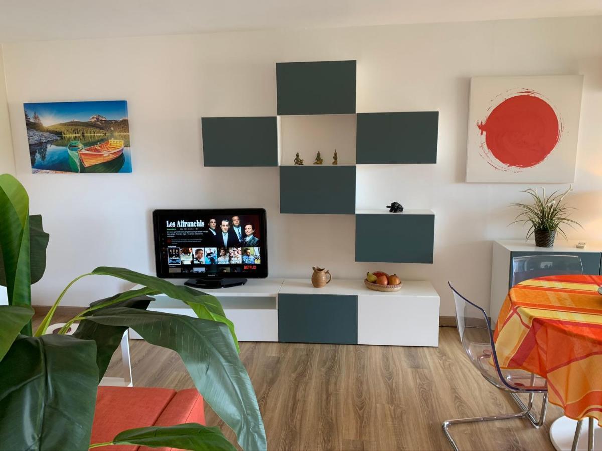 Les Pins Maritimes Apartment Frejus Exterior photo